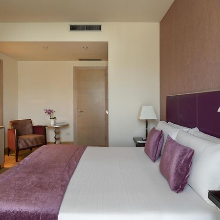 Hotel Nazionale Desenzano del Garda Esterno foto