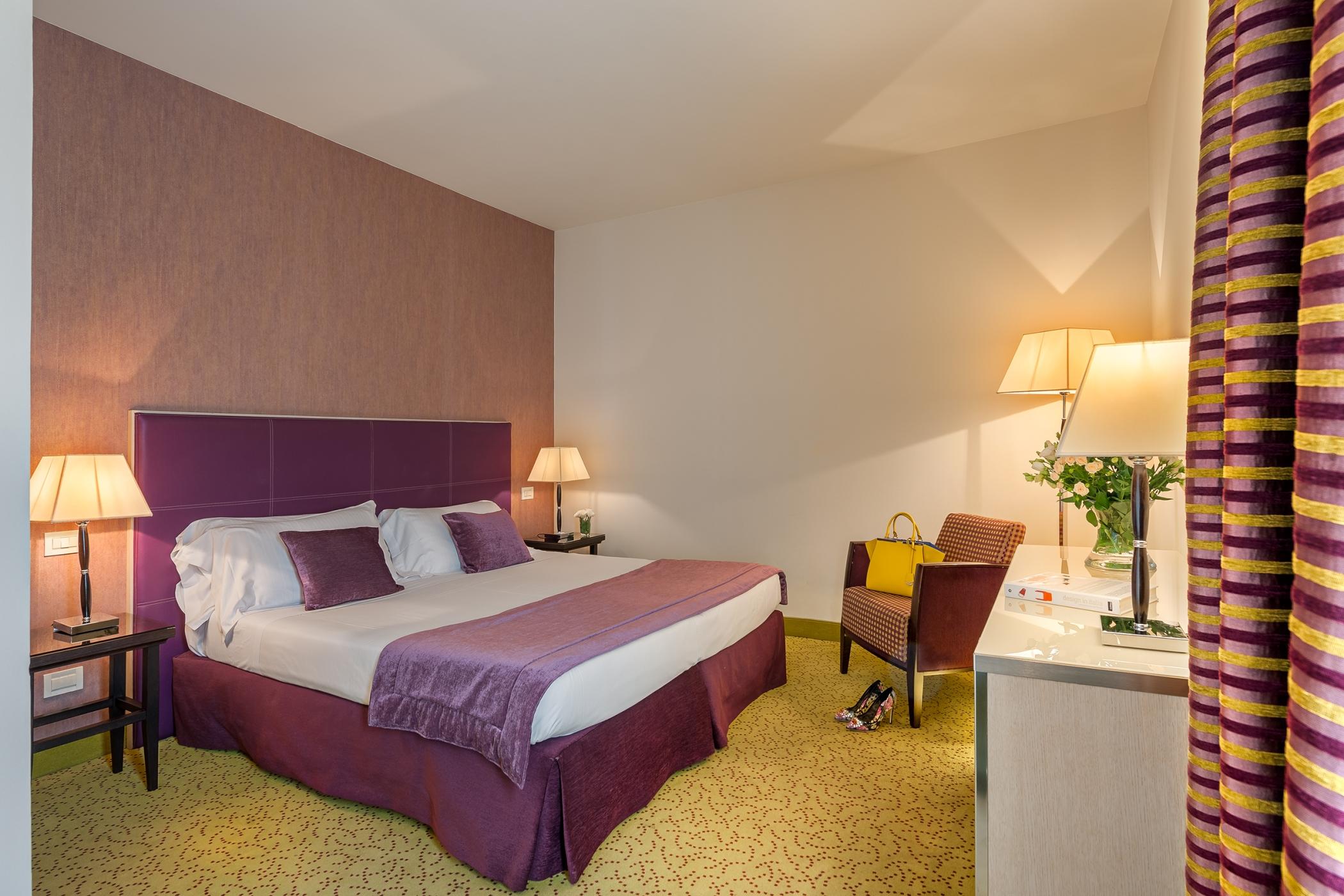 Hotel Nazionale Desenzano del Garda Esterno foto
