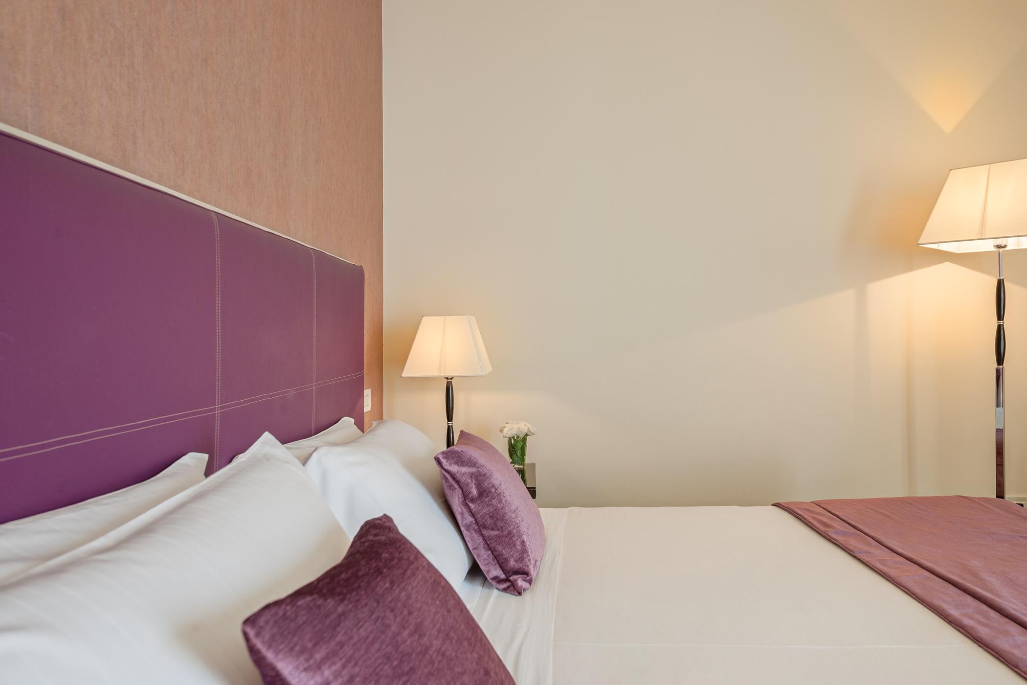 Hotel Nazionale Desenzano del Garda Esterno foto